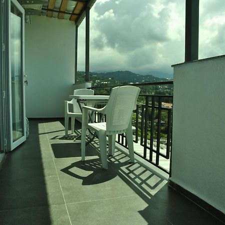 The View Apartment Makhinjauri Extérieur photo